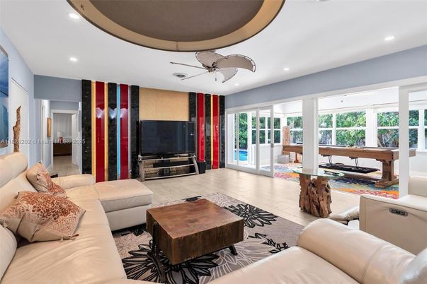Billiard Table, Game Room, Interior, Living room, Recessed Lighting, Wood Texture Flooring