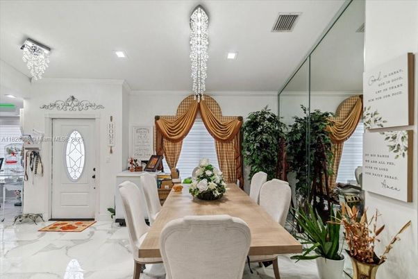 Chandelier, Dining room, Interior, Marble, Recessed Lighting