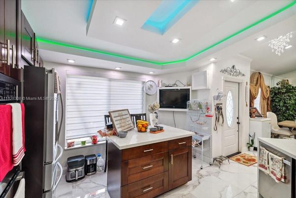 Interior, Marble, Recessed Lighting