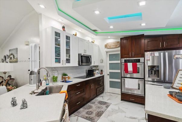 Interior, Kitchen, Marble, Recessed Lighting, Stainless Steel Appliances