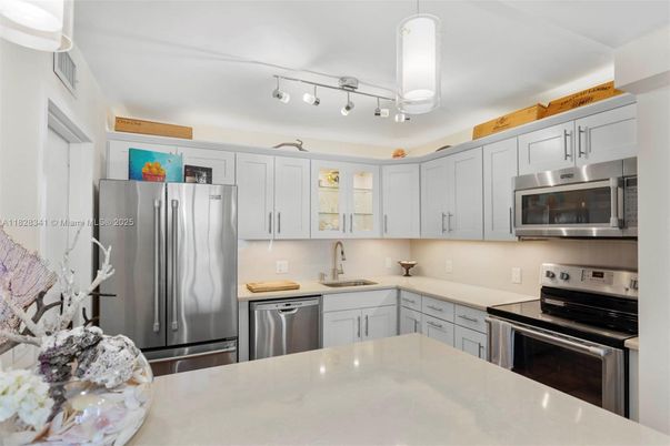 Interior, Kitchen, Stainless Steel Appliances