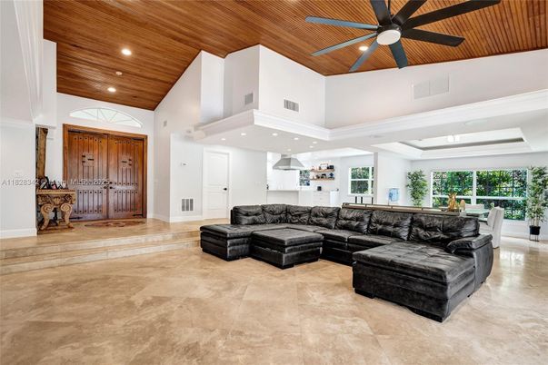 Interior, Kitchen, Living room, Recessed Lighting, Wooden Ceilings