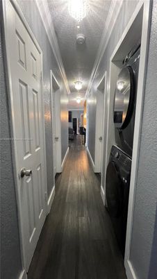 Interior, Utility Closets, Washer, Wood Texture Flooring