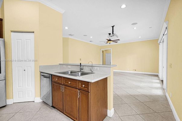 Interior, Kitchen, Recessed Lighting