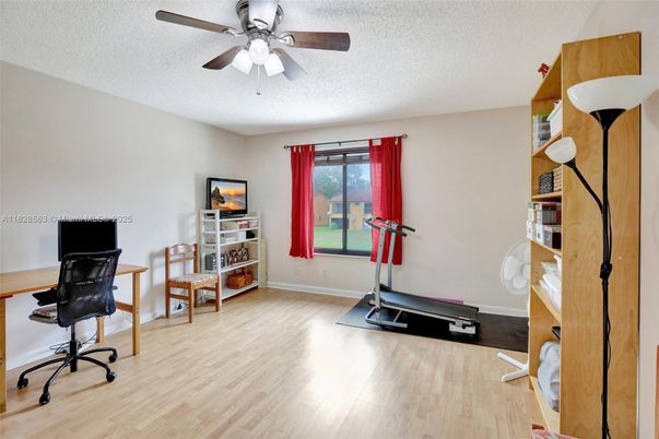 Fitness Equipment, Home Office, Interior, Wood Texture Flooring