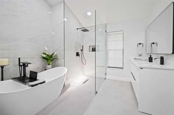 Bathroom, Free Standing Baths, Glass Shower, Interior, Marble Walls, Recessed Lighting