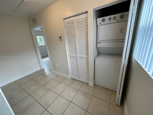 Interior, Utility Closets, Washer