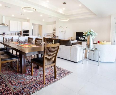 Dining room, Interior, Kitchen, Living room, Recessed Lighting, Stainless Steel Appliances