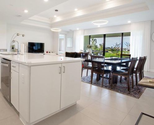 Dining room, Interior, Living room, Recessed Lighting