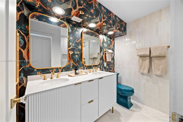 Bathroom, Interior