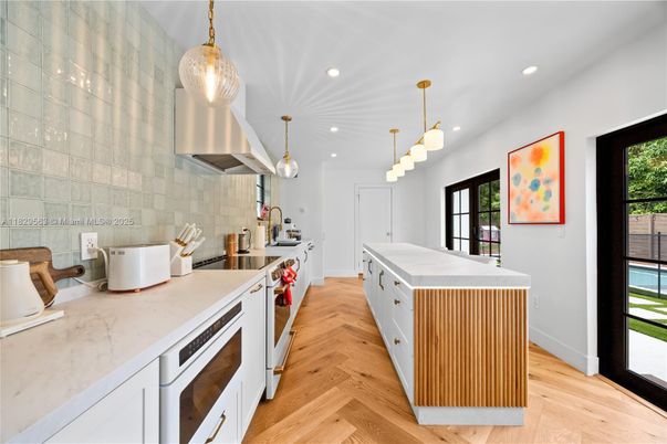 Interior, Kitchen, Pendant Lights, Recessed Lighting, Wood Texture Flooring