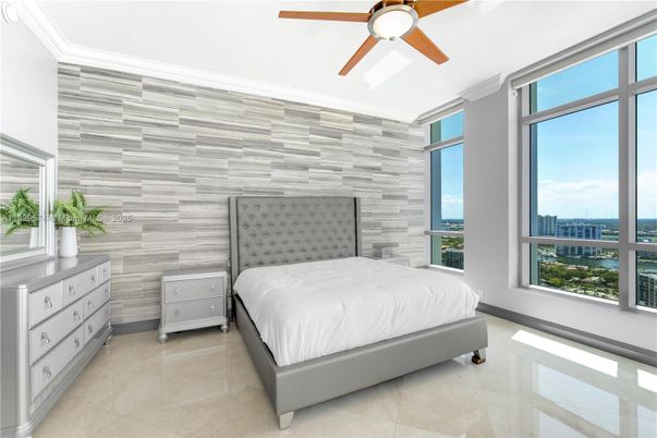 Bedroom, Interior, Water