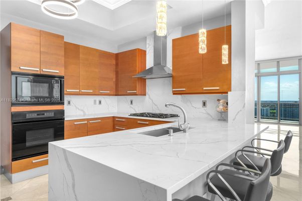Interior, Kitchen, Marble Walls, Pendant Lights