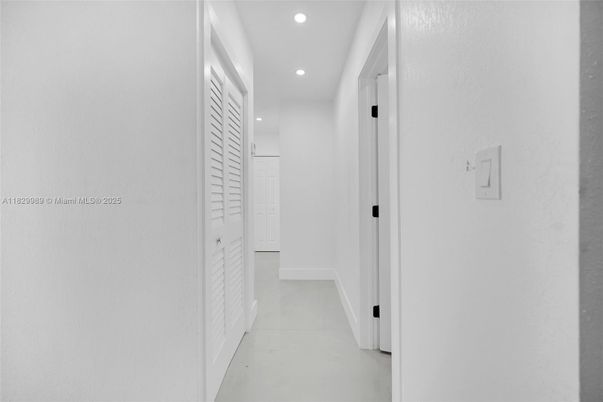 Interior, Recessed Lighting