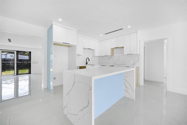 Interior, Kitchen, Marble Walls, Recessed Lighting