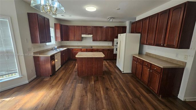 Interior, Kitchen, Wood Texture Flooring