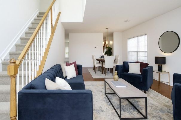 Chandelier, Dining room, Interior, Living room, Pendant Lights, Wood Texture Flooring