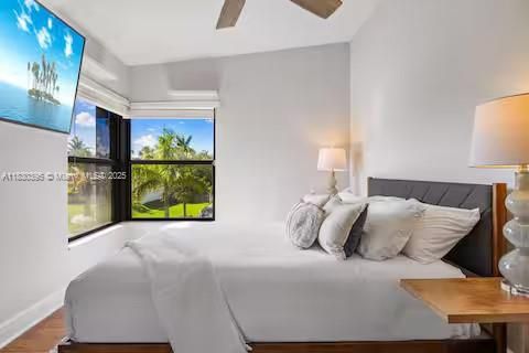 Bedroom, Interior, Water, Wood Texture Flooring