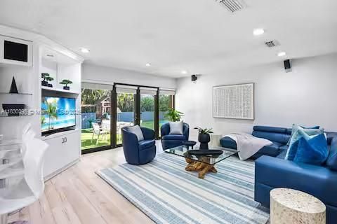Interior, Living room, Recessed Lighting, Water, Wood Texture Flooring