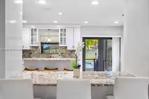 Interior, Pendant Lights, Recessed Lighting