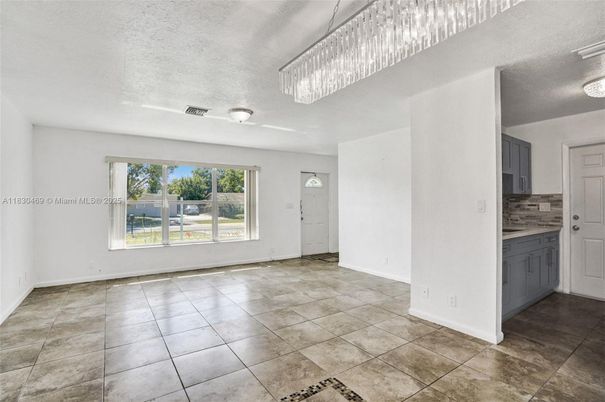 Chandelier, Empty room, Interior