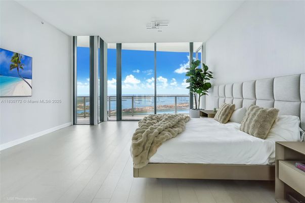 Bedroom, Interior, Water, Wood Texture Flooring