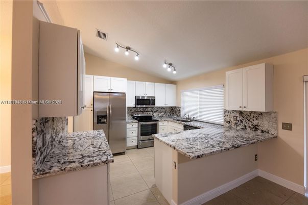 Interior, Kitchen, Stainless Steel Appliances