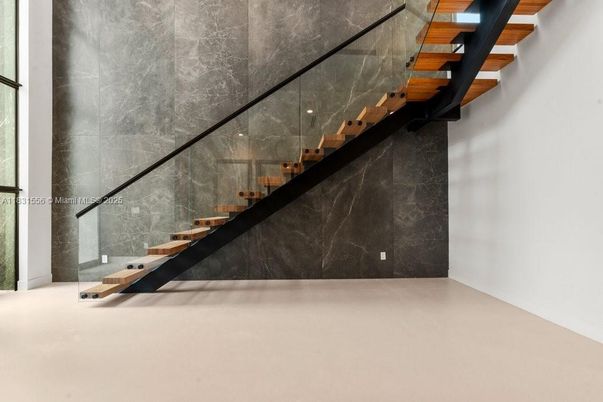 Empty room, Interior, Marble Walls