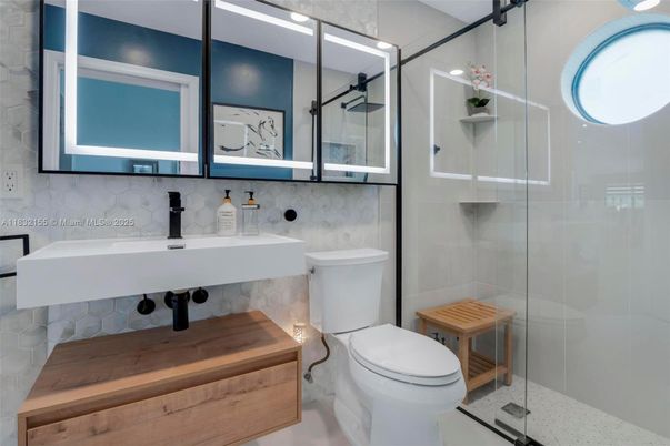 Bathroom, Glass Shower, Interior