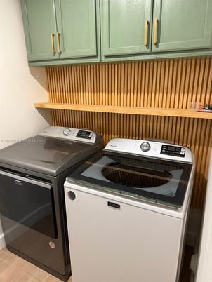 Interior, Washer