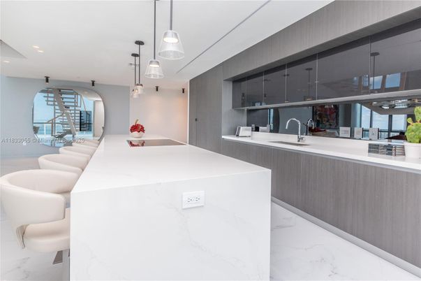 Interior, Kitchen, Marble, Pendant Lights, Recessed Lighting