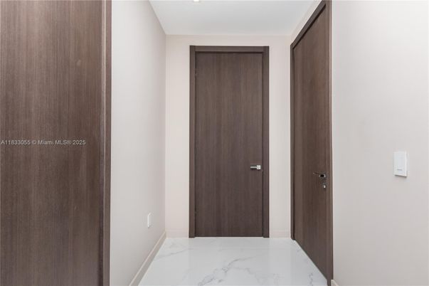 Interior, Marble