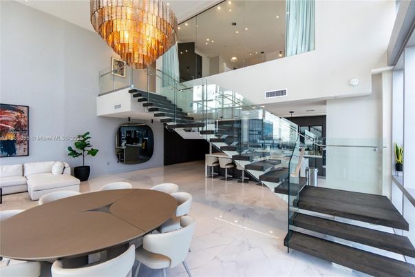 Chandelier, Dining room, Interior, Marble, Recessed Lighting