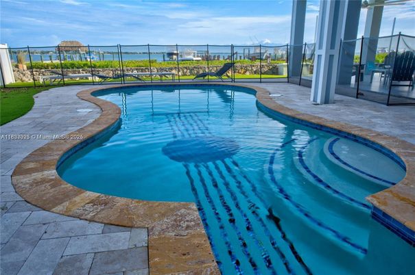 Exterior, Playground, Pool