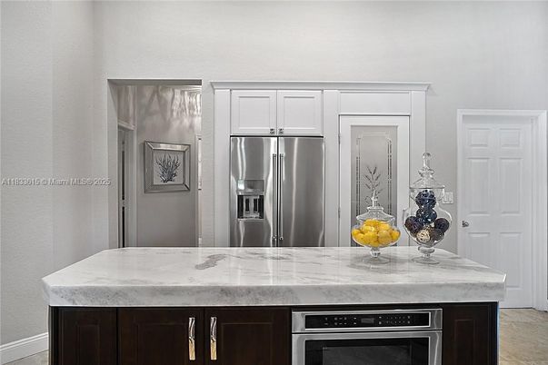 Interior, Kitchen, Stainless Steel Appliances