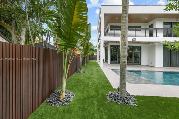 Backyard, Exterior, Pool