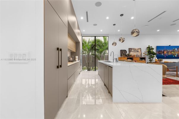 Interior, Kitchen, Pendant Lights, Recessed Lighting