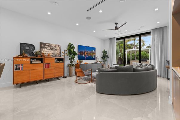 Interior, Living room, Recessed Lighting