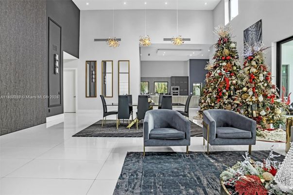 Dining room, Interior, Kitchen, Pendant Lights, Recessed Lighting