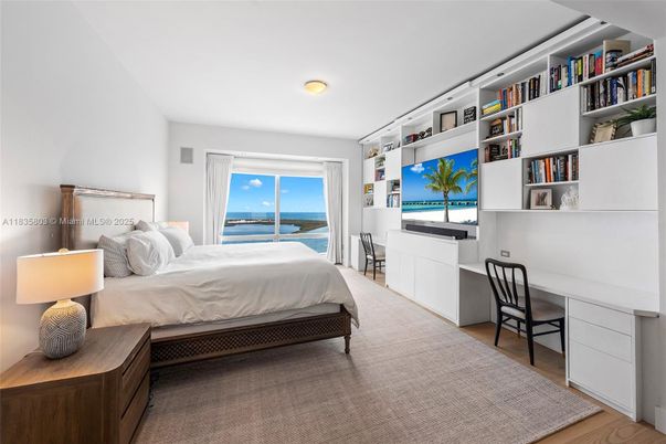 Bedroom, Home Office, Interior, Water, Wood Texture Flooring