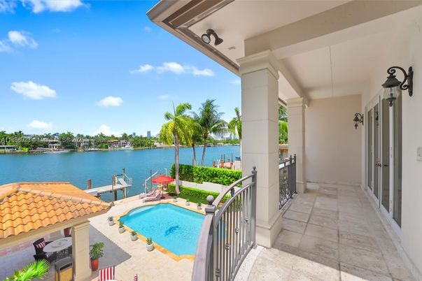 Water, Exterior, Pool, Other