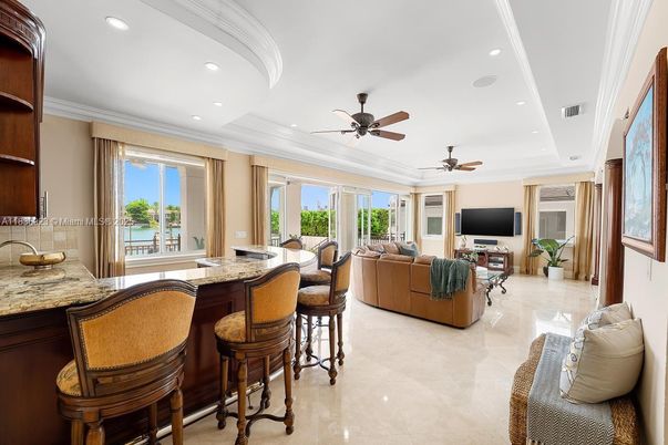 Interior, Living room, Recessed Lighting, Water