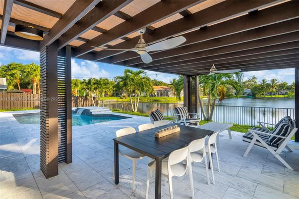 Exterior, Pool, Water