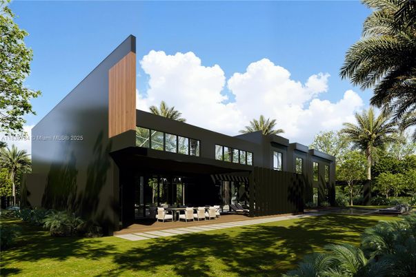 Backyard, Exterior, Facade, Modern