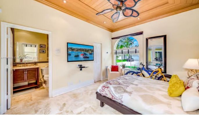 Bedroom, Interior, Recessed Lighting, Wooden Ceilings