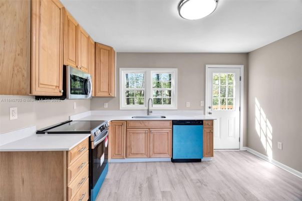 Interior, Kitchen, Wood Texture Flooring
