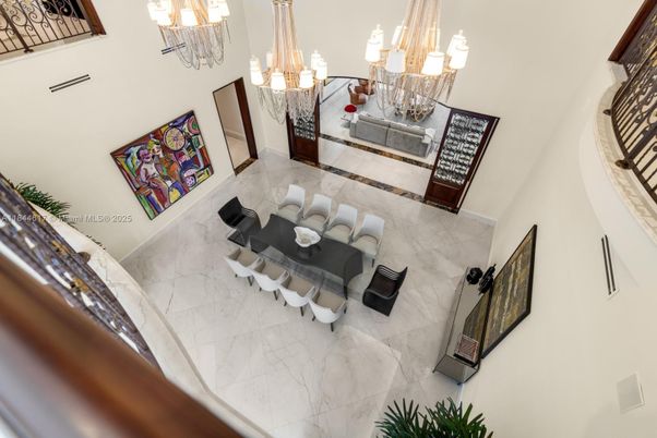 Chandelier, Interior, Marble