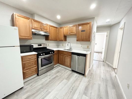 Interior, Kitchen, Recessed Lighting, Wood Texture Flooring