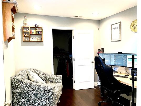 Home Office, Interior, Recessed Lighting, Wood Texture Flooring