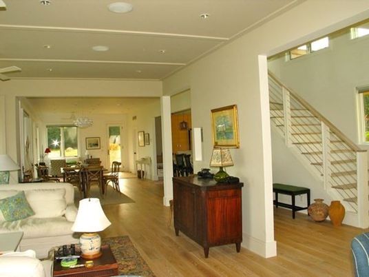 Interior, Wood Texture Flooring, Recessed Lighting, Living room, Dining room, Fireplace